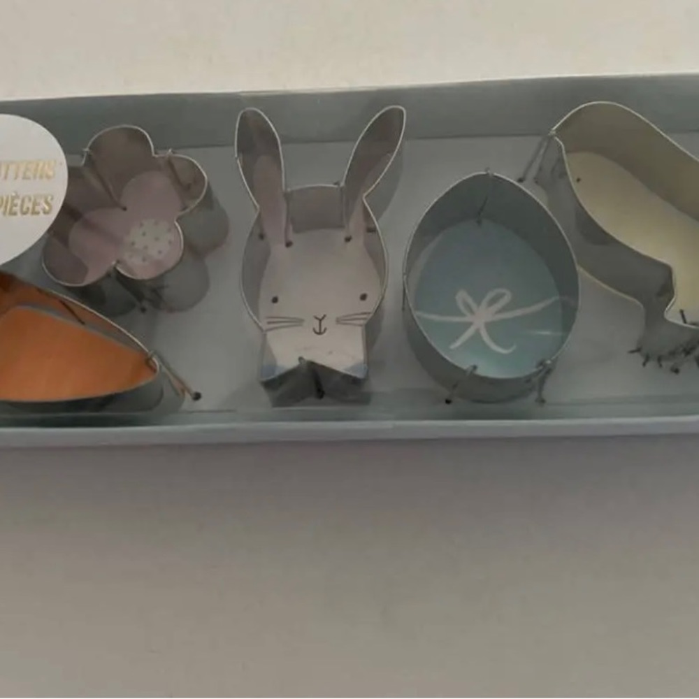 Meri Meri Easter Mini Cookie or Pie Cutters Set 5 NIB